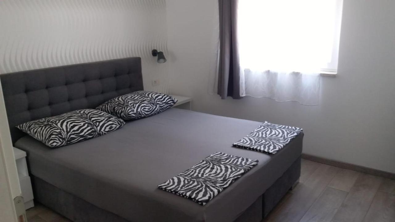 Apartment Mira II Drasnice Εξωτερικό φωτογραφία