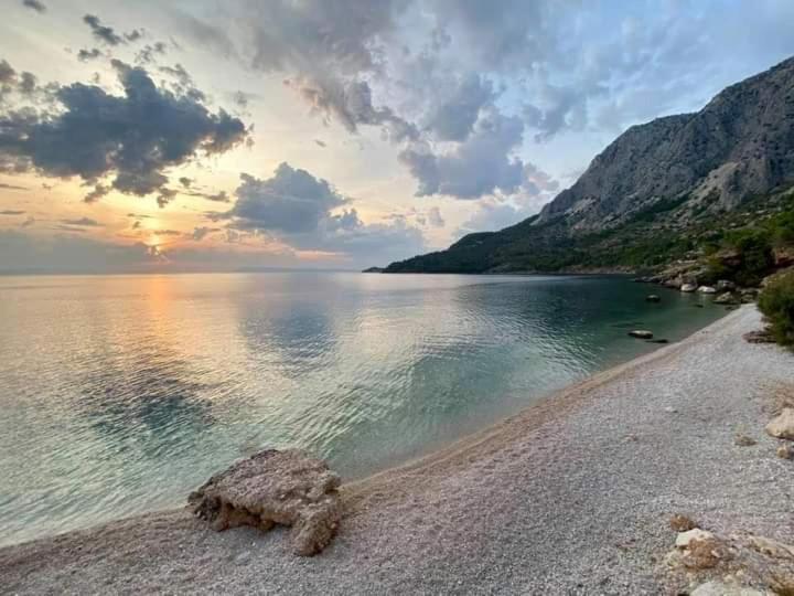 Apartment Mira II Drasnice Εξωτερικό φωτογραφία