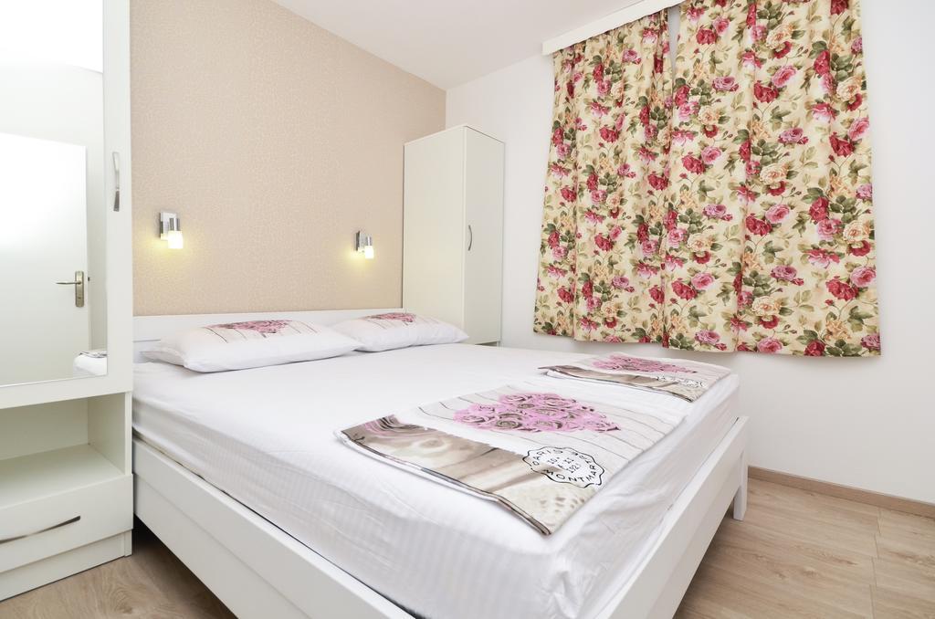 Apartment Mira II Drasnice Εξωτερικό φωτογραφία