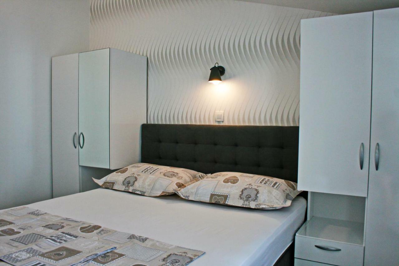 Apartment Mira II Drasnice Εξωτερικό φωτογραφία